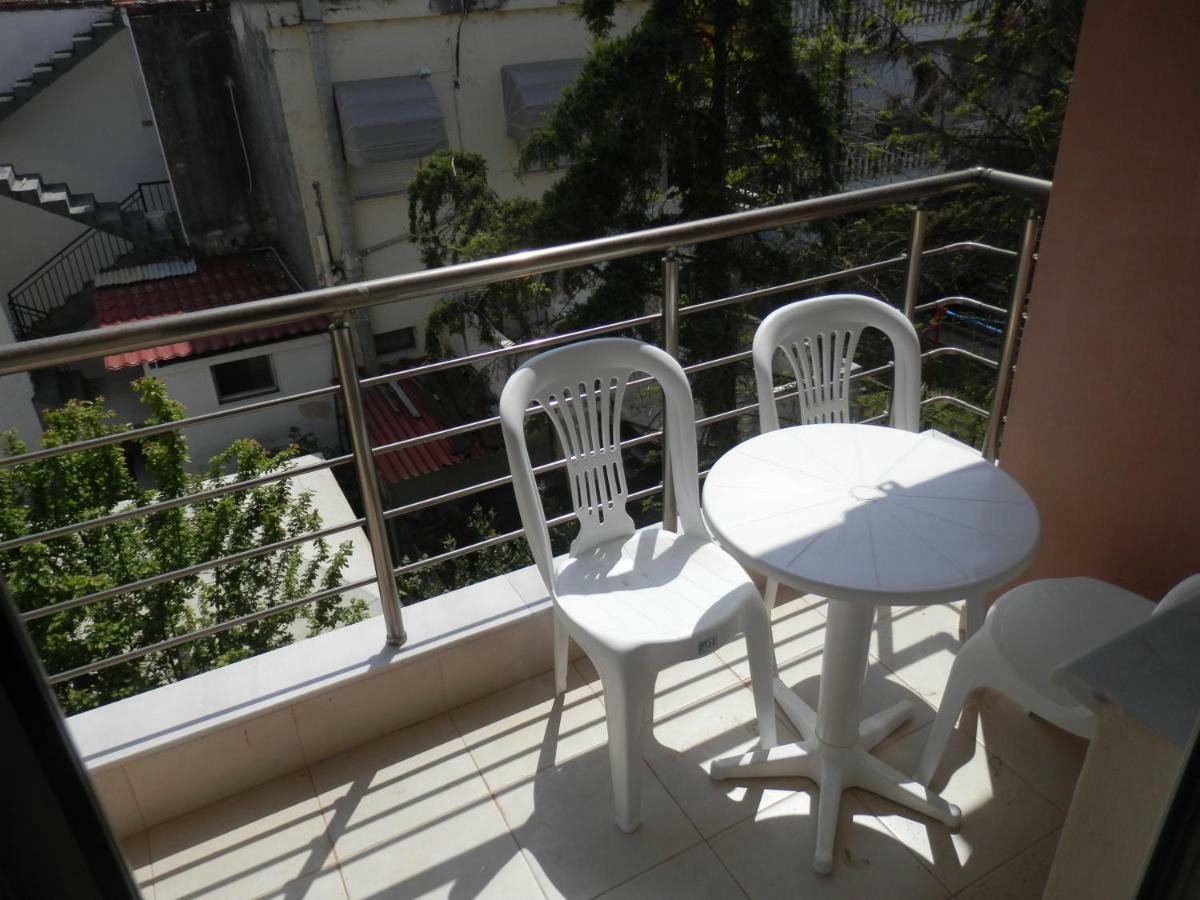 Mango Apartment Paralia Katerinis Exterior photo