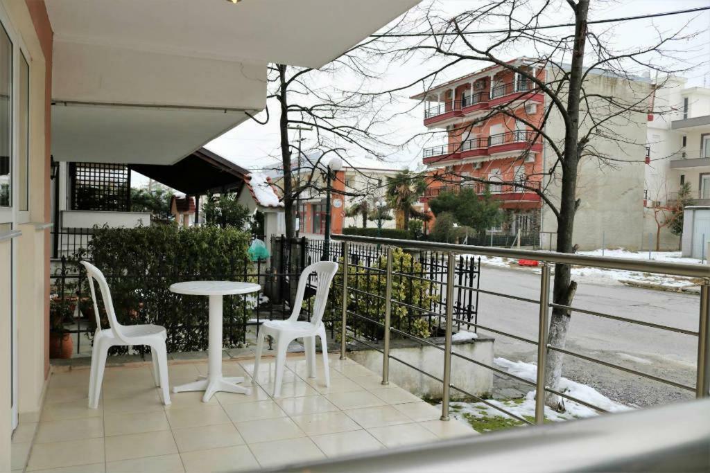 Mango Apartment Paralia Katerinis Exterior photo